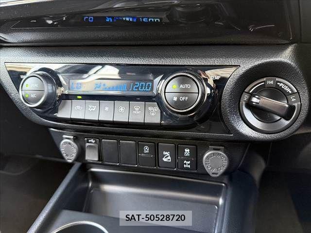 Toyota HILUX 2023-09 8314755-29