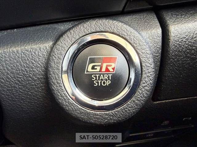Toyota HILUX 2023-09 8314755-5