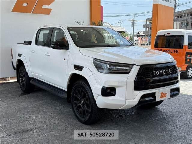 Toyota HILUX 2023-09 8314755-7