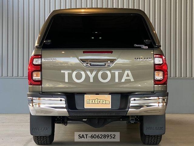 Toyota HILUX 2022-01 8314756-10