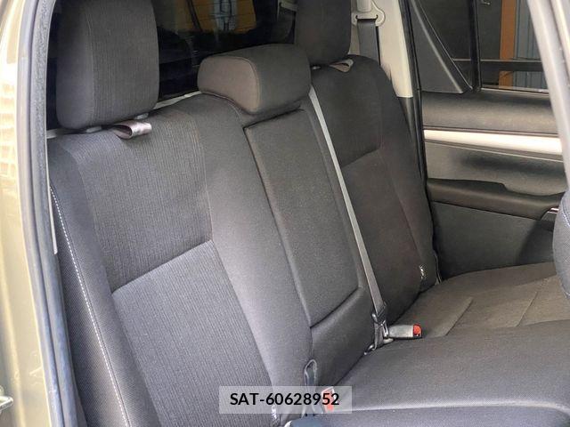 Toyota HILUX 2022-01 8314756-14