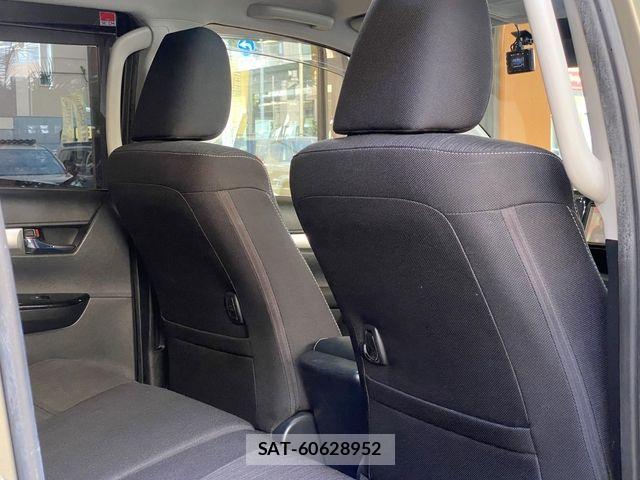 Toyota HILUX 2022-01 8314756-15