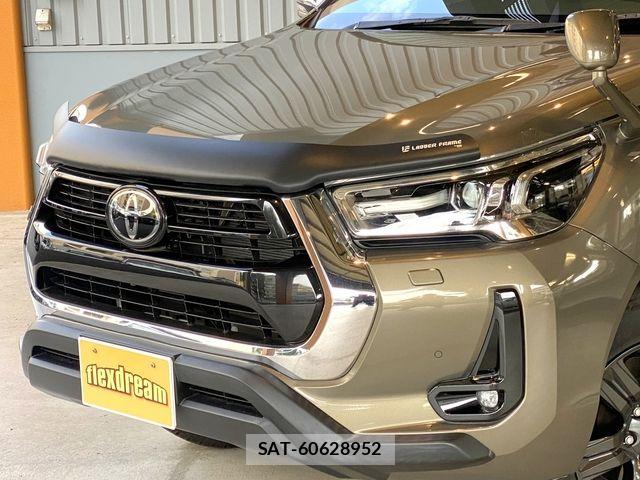 Toyota HILUX 2022-01 8314756-3