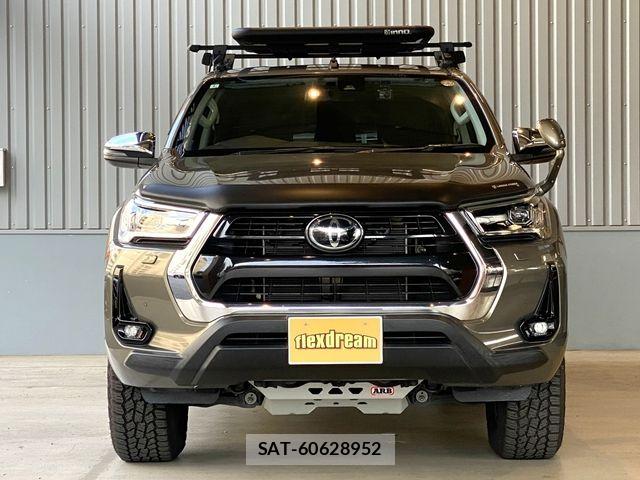 Toyota HILUX 2022-01 8314756-7