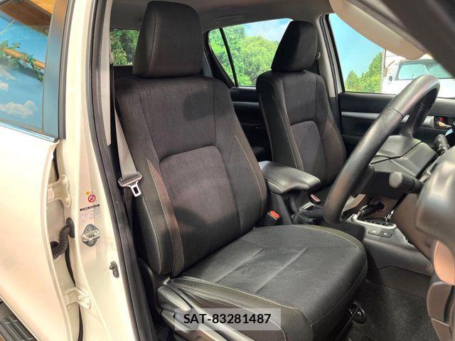 Toyota HILUX 2018-12 8336166-9