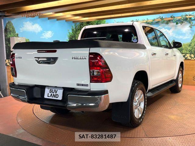 Toyota HILUX 2018-12 8336166-16