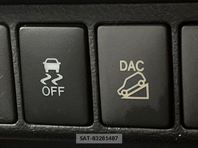 Toyota HILUX 2018-12 8336166-5