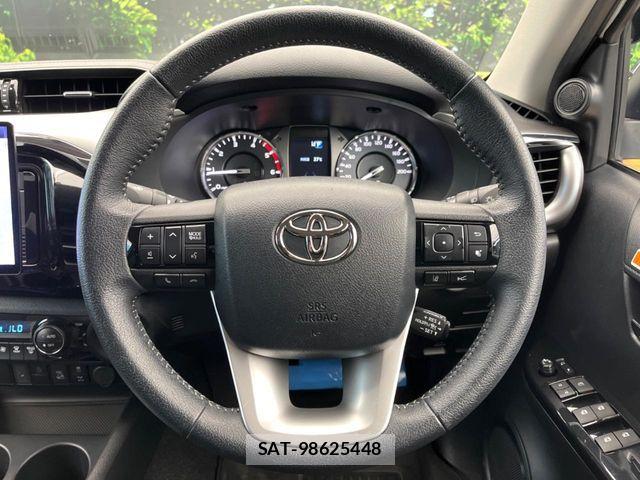 Toyota HILUX 2022-02 8336162-10