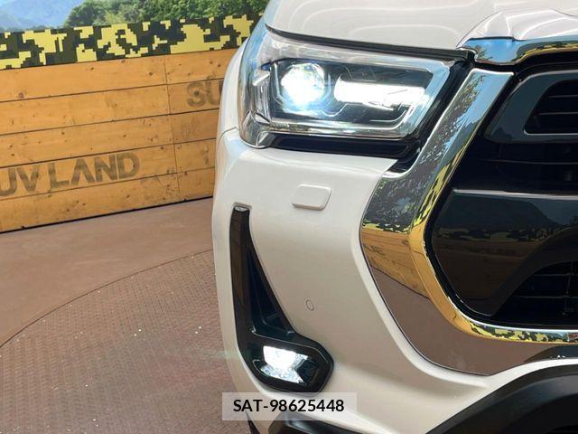 Toyota HILUX 2022-02 8336162-11