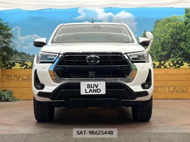 Toyota HILUX 2022-02 8336162-13