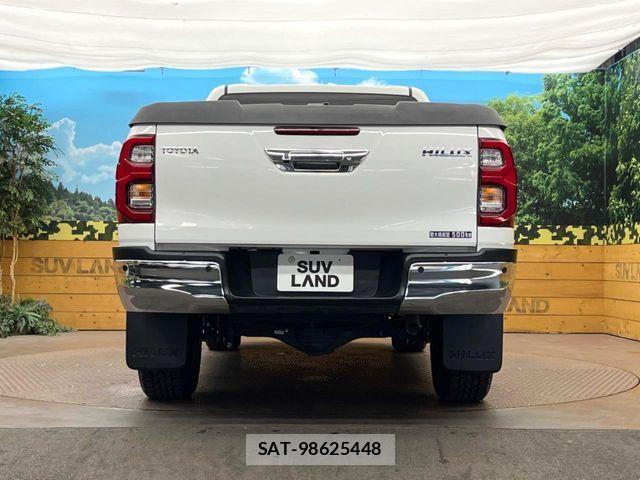 Toyota HILUX 2022-02 8336162-14