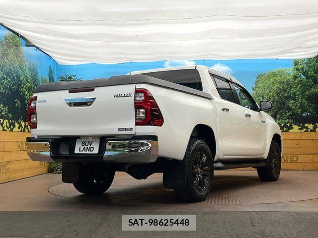 Toyota HILUX 2022-02 8336162-16