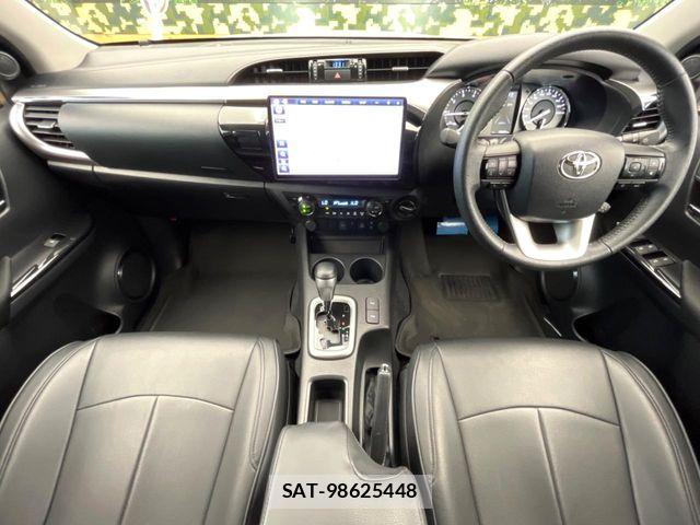Toyota HILUX 2022-02 8336162-1