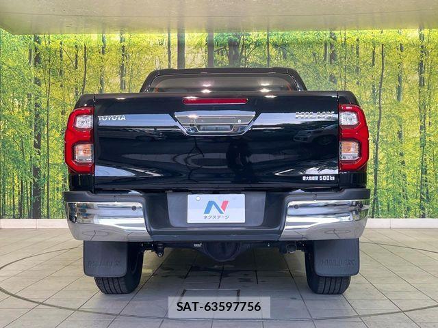 Toyota HILUX 2022-03 8336164-14