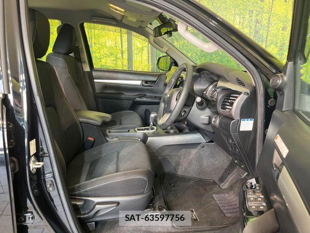 Toyota HILUX 2022-03 8336164-7