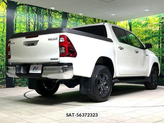 Toyota HILUX 2023-09 8336160-17