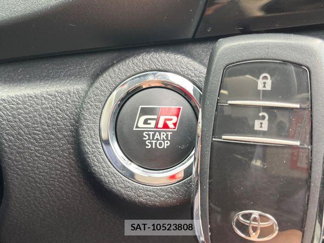 Toyota HILUX 2023-01 8354642-7