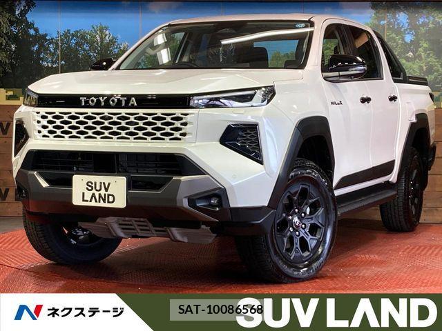 Toyota HILUX 2026-07 8366229-0