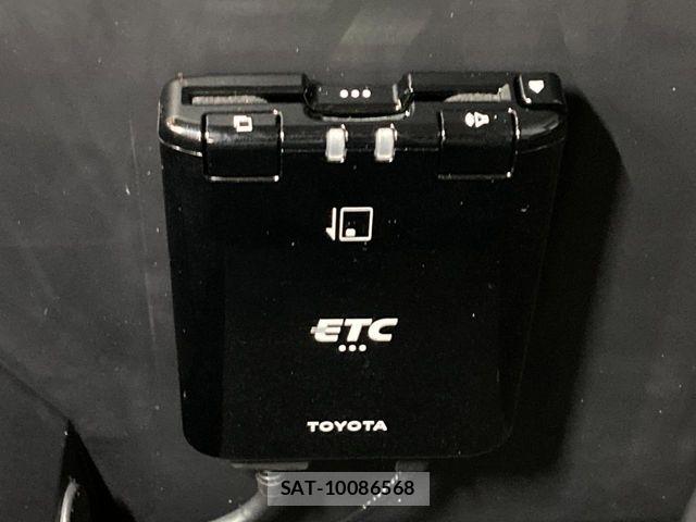 Toyota HILUX 2026-07 8366229-5