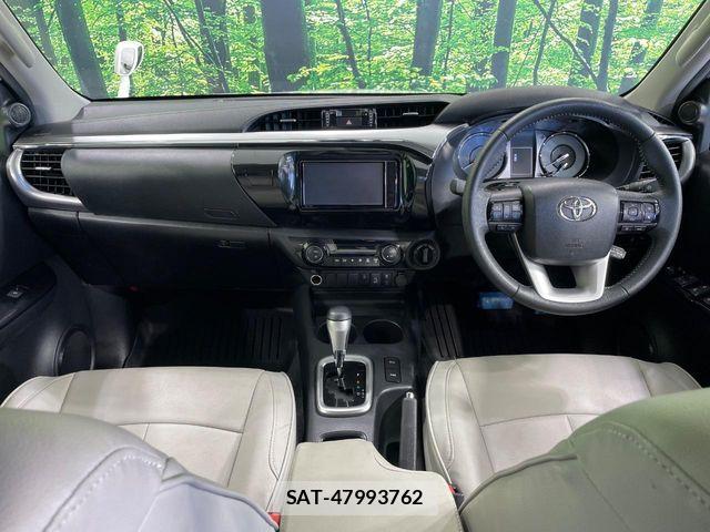 Toyota HILUX 2022-12 8366232-1