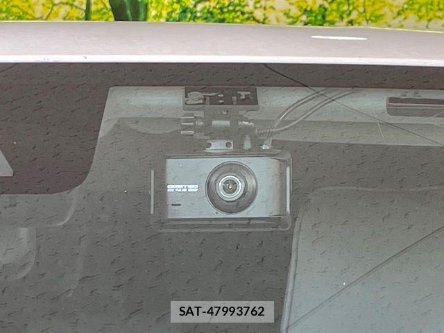 Toyota HILUX 2022-12 8366232-6