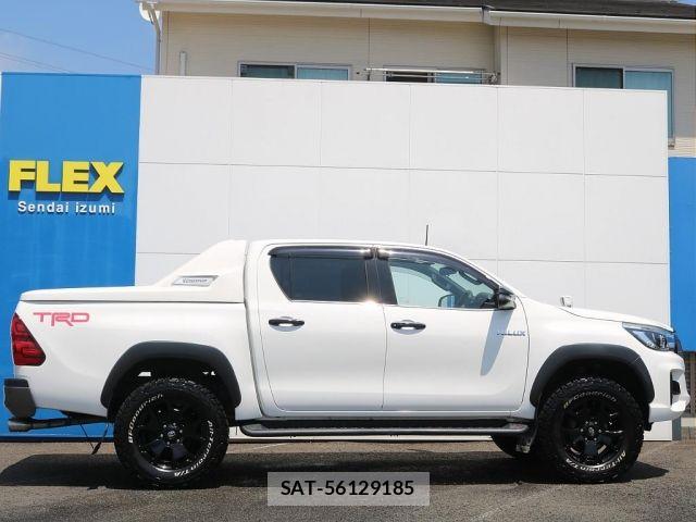 Toyota HILUX 2019-10 8366233-18