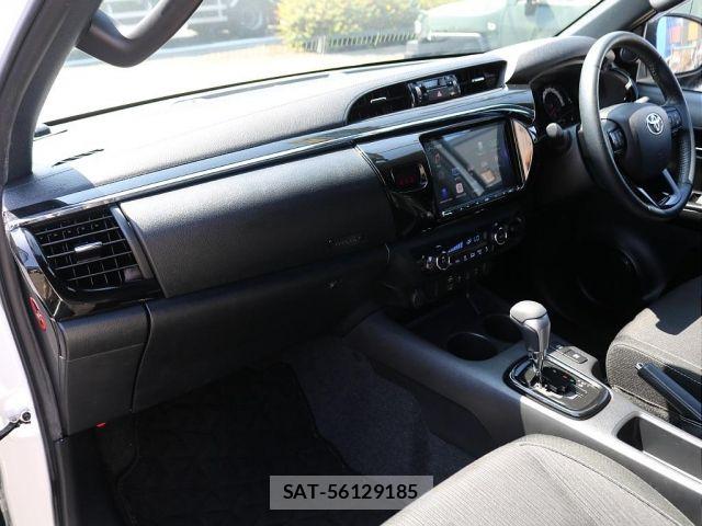 Toyota HILUX 2019-10 8366233-3