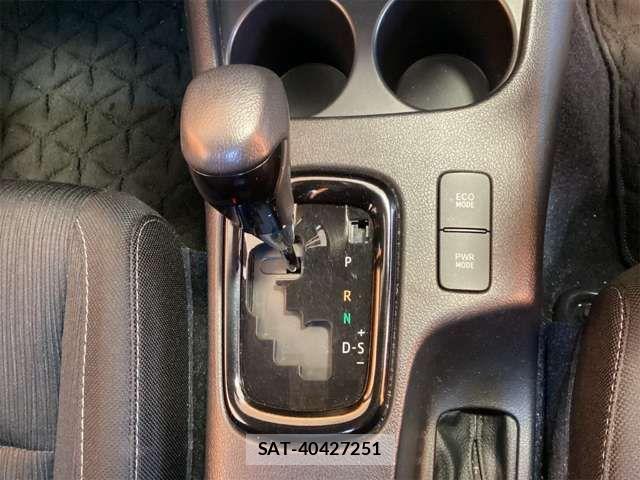 Toyota HILUX 2019-09 8366234-11