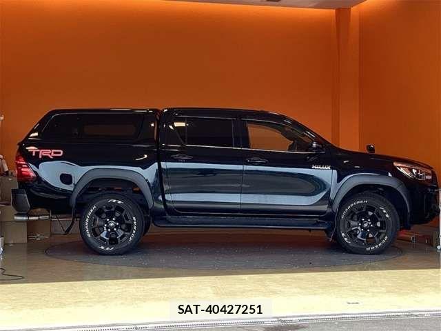 Toyota HILUX 2019-09 8366234-15
