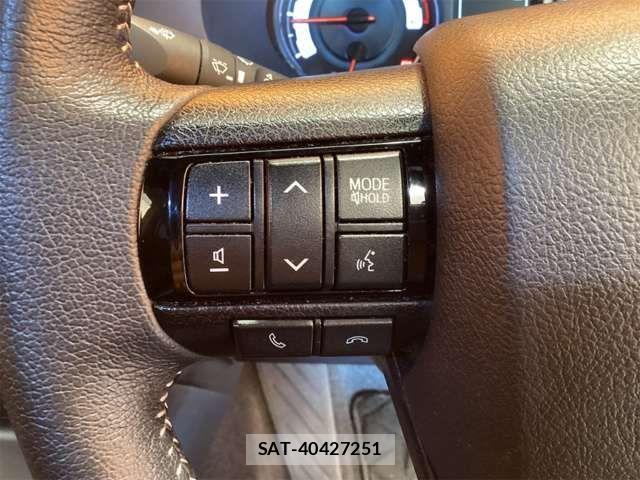 Toyota HILUX 2019-09 8366234-7