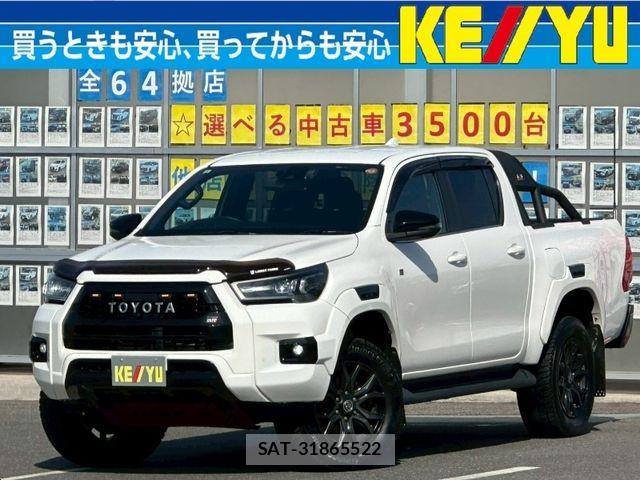 Toyota HILUX 2022-03 8412812-0