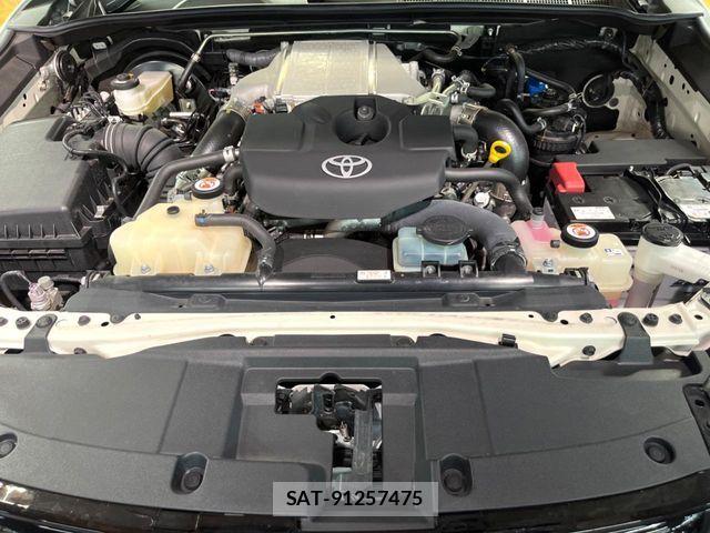 Toyota HILUX 2023-07 8438206-17