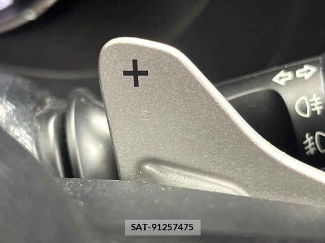 Toyota HILUX 2023-07 8438206-6