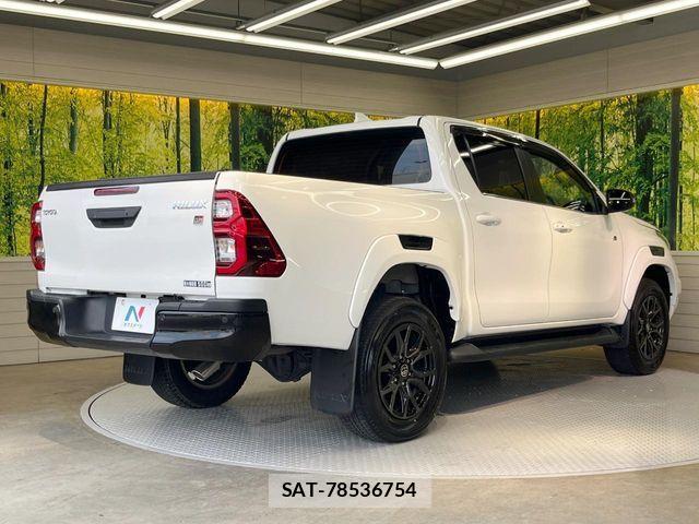 Toyota HILUX 2022-04 8438207-16
