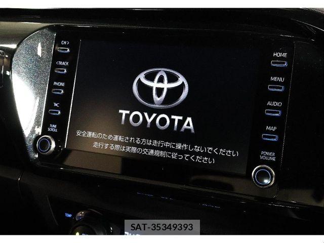 Toyota HILUX 2023-01 8438204-8