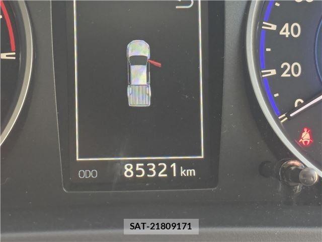 Toyota HILUX 2018-05 8457646-14