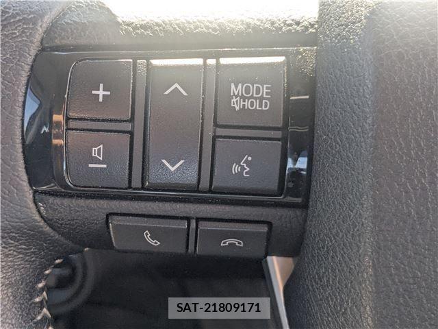 Toyota HILUX 2018-05 8457646-18
