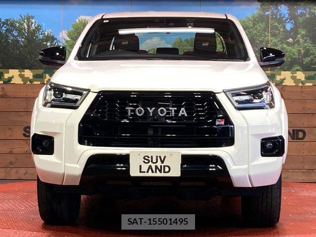 Toyota HILUX 2023-02 8457643-13