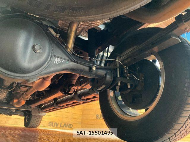 Toyota HILUX 2023-02 8457643-19