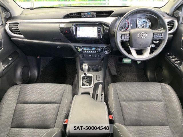 Toyota HILUX 2021-11 8457645-1