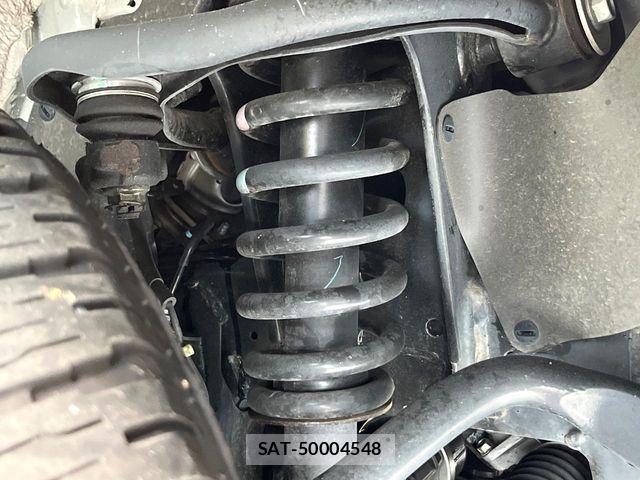 Toyota HILUX 2021-11 8457645-19