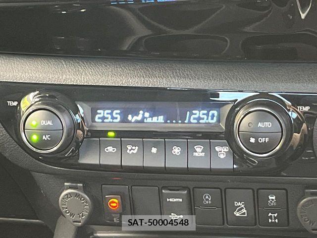 Toyota HILUX 2021-11 8457645-5