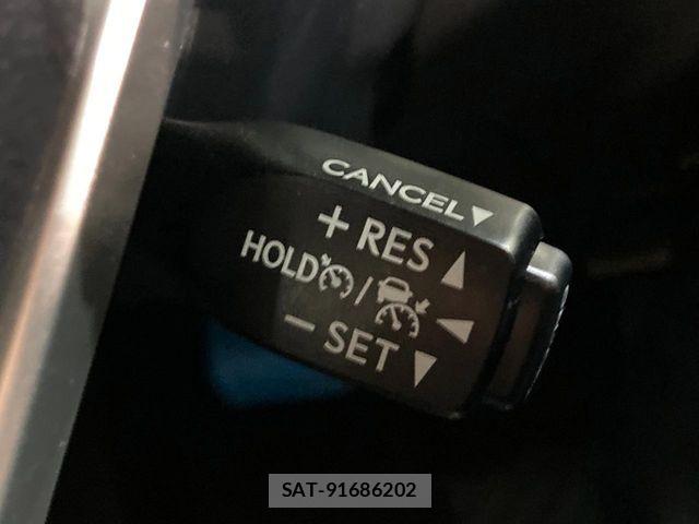 Toyota HILUX 2022-09 8457644-3