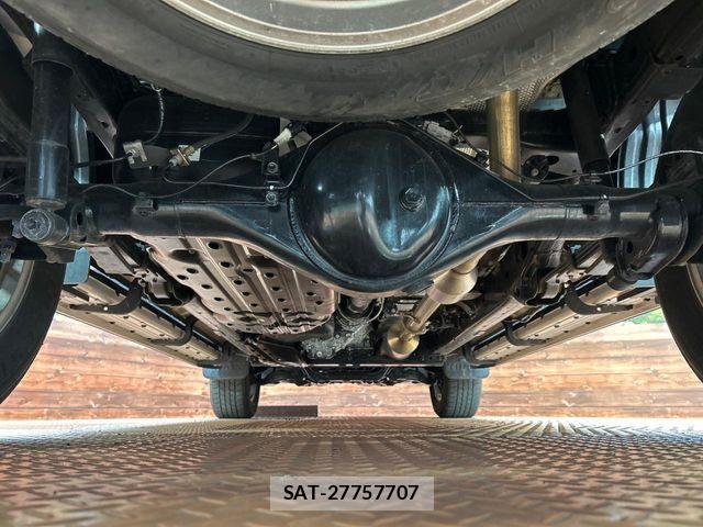 Toyota HILUX 2022-05 8457640-18