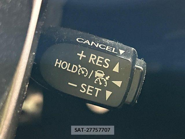 Toyota HILUX 2022-05 8457640-5