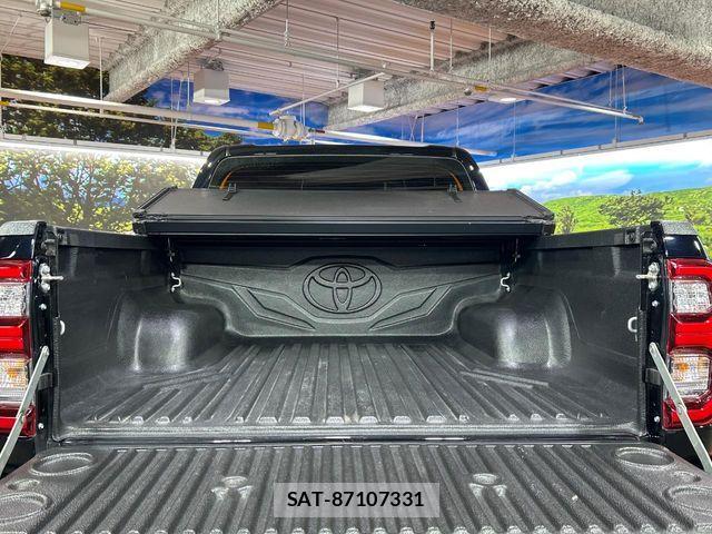Toyota HILUX 2021-05 8525195-9