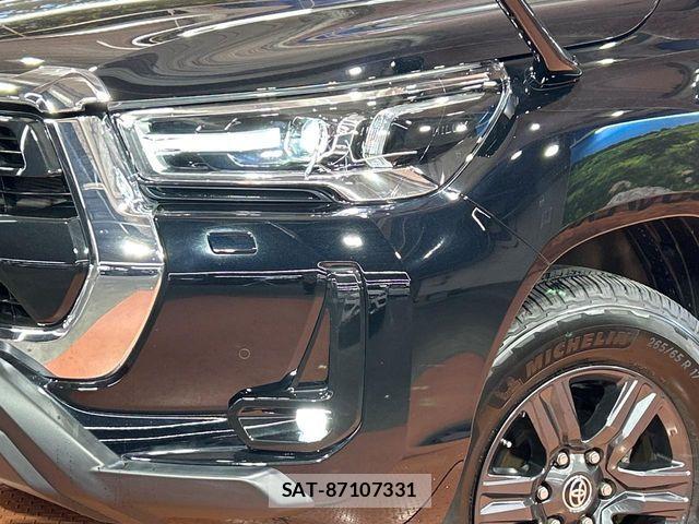 Toyota HILUX 2021-05 8525195-11