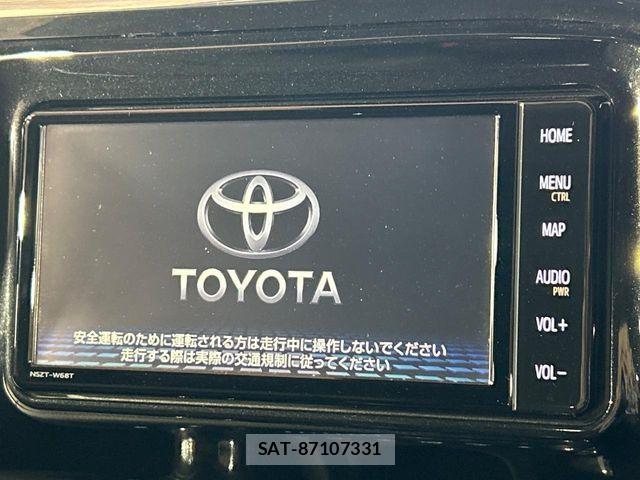 Toyota HILUX 2021-05 8525195-2