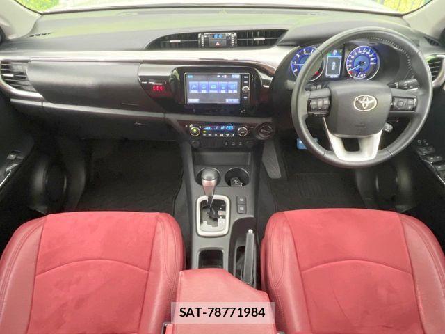 Toyota HILUX 2018-05 8525198-1