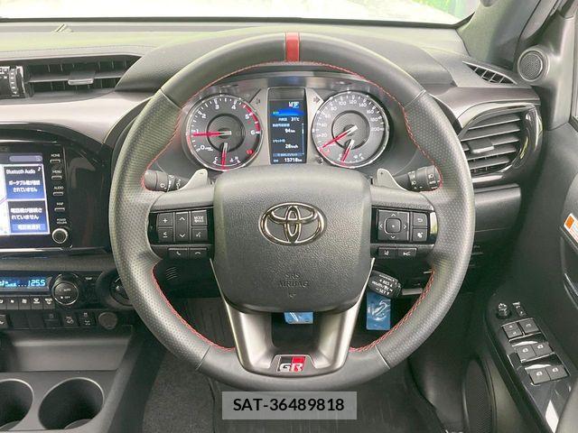Toyota HILUX 2024-12 8525191-10